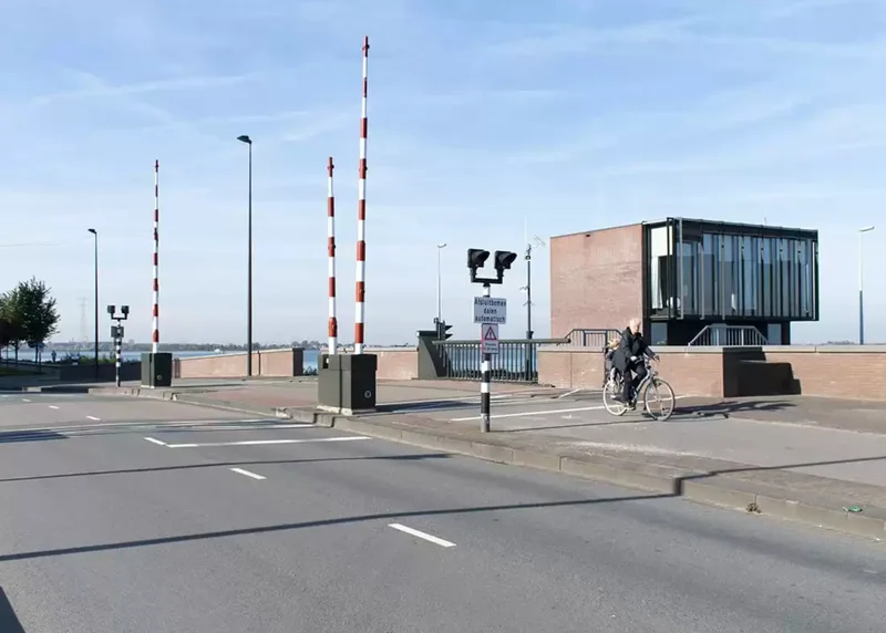 Overnachten in een brugwachtershuisje: ontdek SWEETS hotel in IJburg